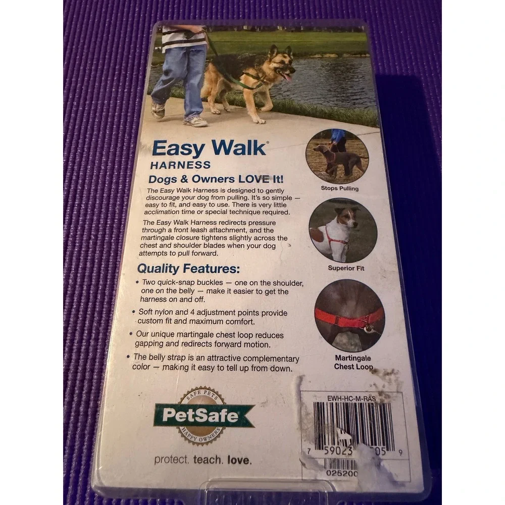 PetSafe Easy Walk Dog Harness Medium Raspberry Gray No Pull EWH-HC-M-RAS